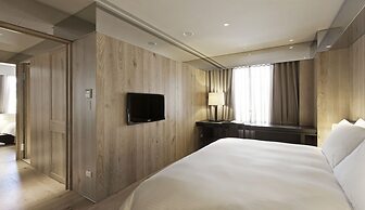 Gloria Residence