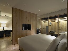 Gloria Residence