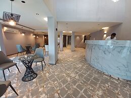 Sur Hotel