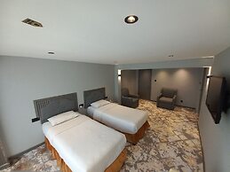 Sur Hotel