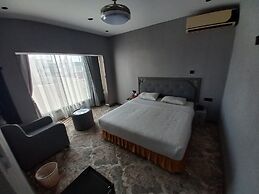 Sur Hotel