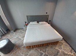 Sur Hotel