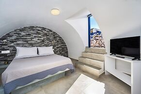 Honeymoon Beach Studios