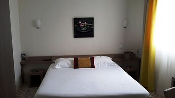 Brit Hotel Alghotel