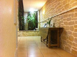 Brit Hotel Alghotel