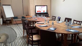 Brit Hotel Alghotel