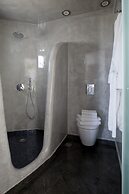 Oia Suites
