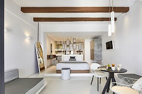 Oia Suites