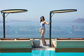 Oia Suites