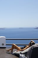 Oia Suites