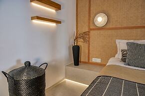 Oia Suites