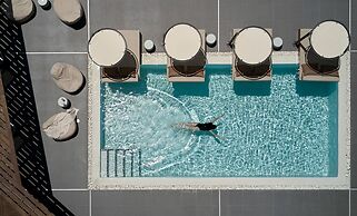 Oia Suites