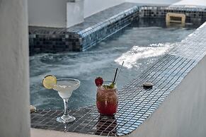 Oia Suites