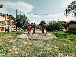 Elena Guesthouse