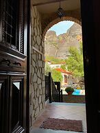 Elena Guesthouse