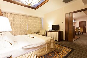 Metropolis Hotel