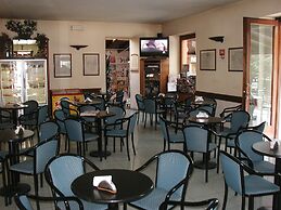 Azzano Holidays Bed & Breakfast