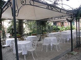 Hotel Pensione Moderna