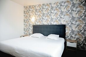 Brit Hotel L'Arrivée Guingamp