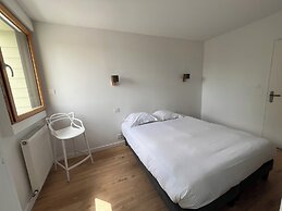 Brit Hotel L'Arrivée Guingamp