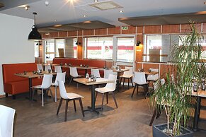 Brit Hotel La Rochelle Périgny