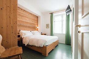 Hotel Oasi