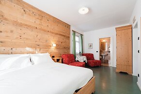 Hotel Oasi