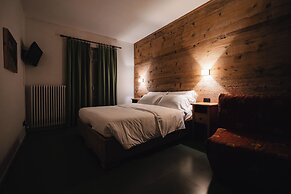 Hotel Oasi
