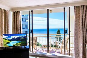 Seacrest Beachfront Holiday Apartments