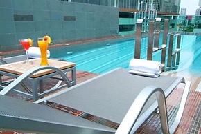 Amora NeoLuxe Hotel