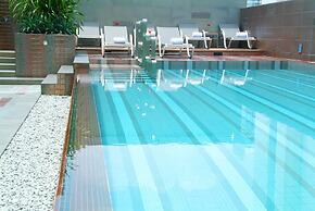 Amora NeoLuxe Hotel