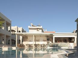 Apollo Apartments