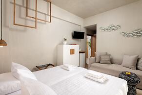 Apollo Apartments