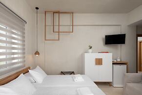 Apollo Apartments
