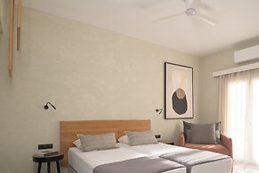 Apollo Apartments