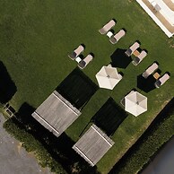 Apollo Apartments
