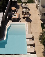 Apollo Apartments