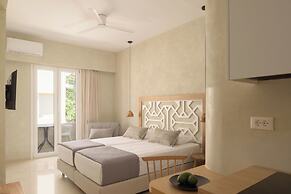 Apollo Apartments