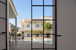 Apollo Apartments