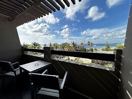 Eden Beach Resort
