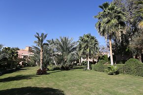 Tamra Beach Resort