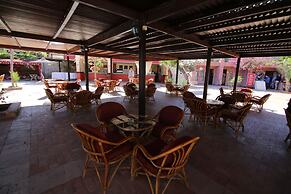 Tamra Beach Resort