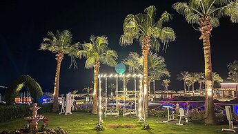 Club Reef Resort & Spa