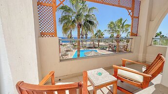 Club Reef Resort & Spa