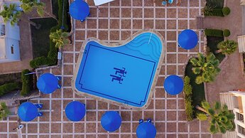 Club Reef Resort & Spa