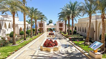 Club Reef Resort & Spa