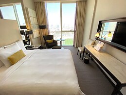 Centro Al Manhal by Rotana