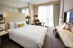 Centro Al Manhal by Rotana