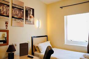 Deincourt Hotel