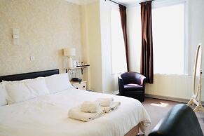 Deincourt Hotel